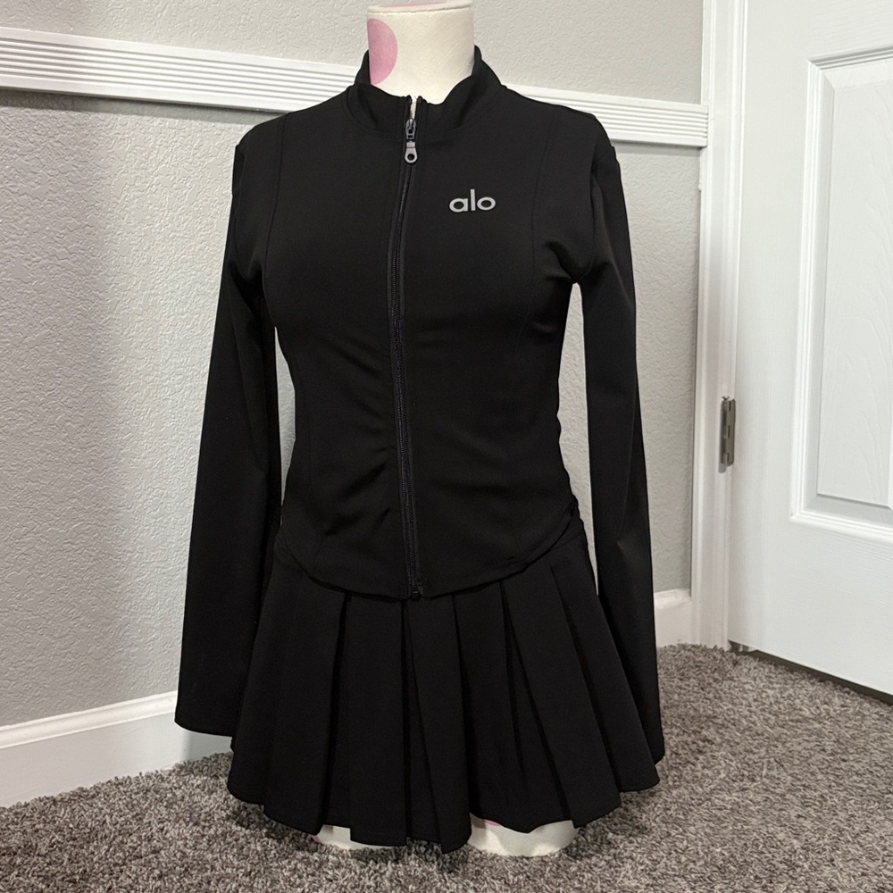 ALO Yoga set médium NWOT 2 piece